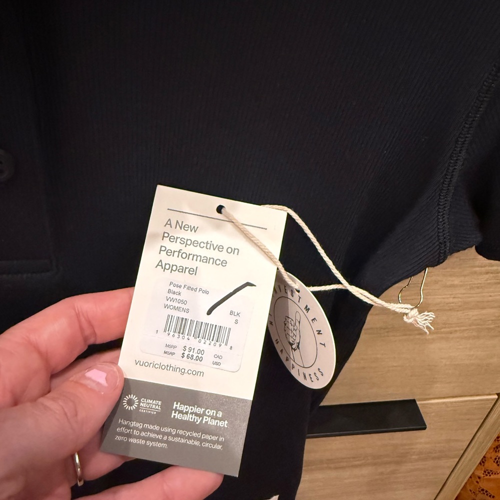 NWT Vuori Pose Fitted Polo - Picture 5 of 6